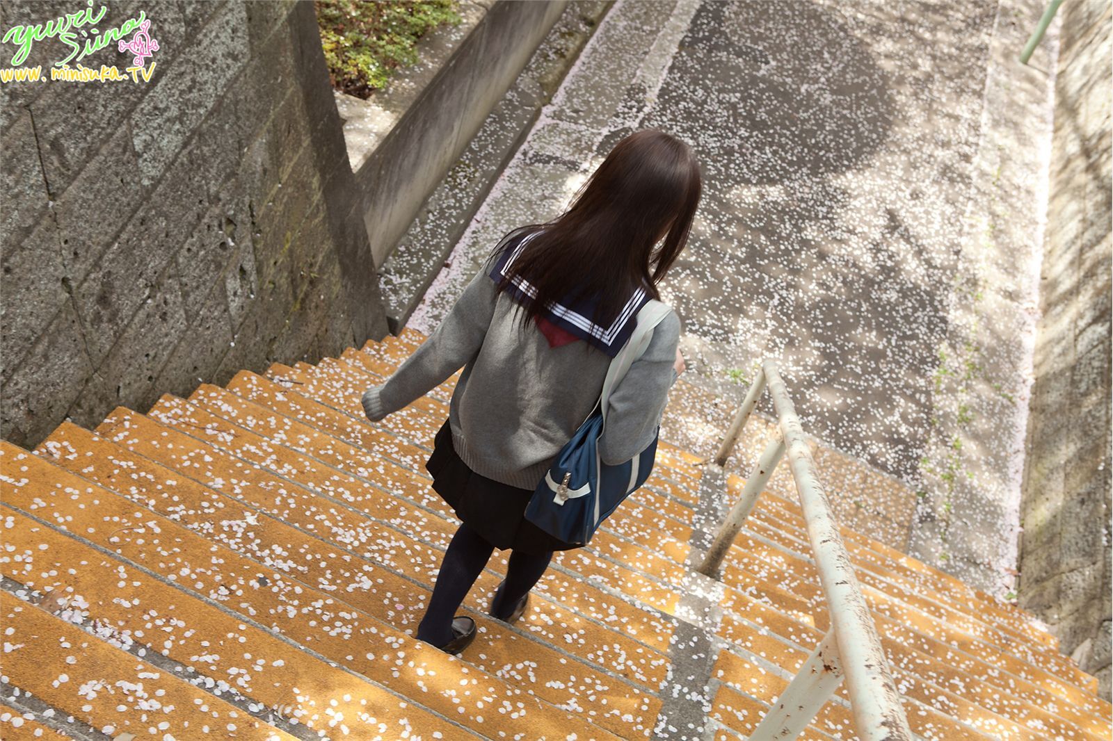 现役女子高生 Yuuri Shiina [Minisuka.tv] 2011.07